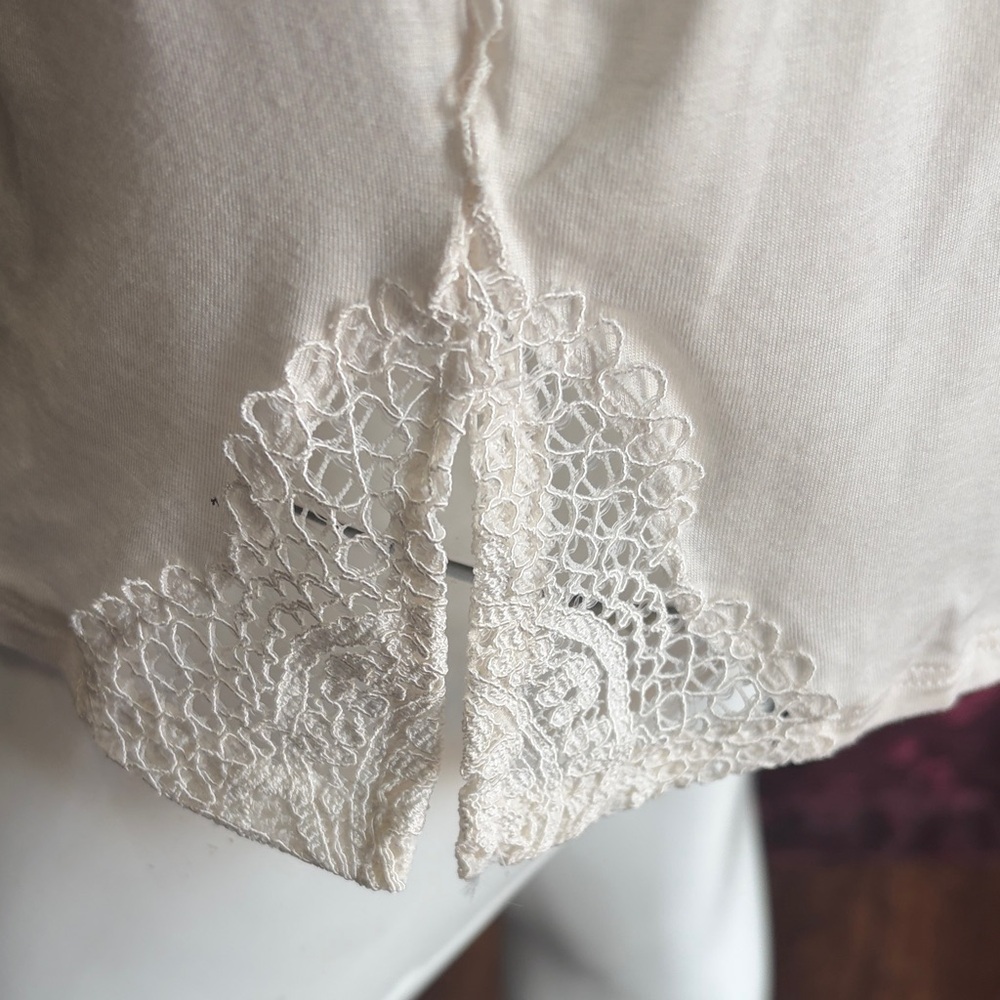 Victoria's Secret Women’s Lace Trim White Sleep Romper Neon Pink Bow Size Medium - Picture 3 of 9